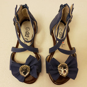 Blue Crisscross Julia Sandal (Toddler Girls)